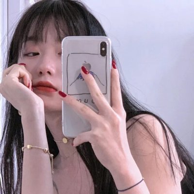漂亮男孩直播中